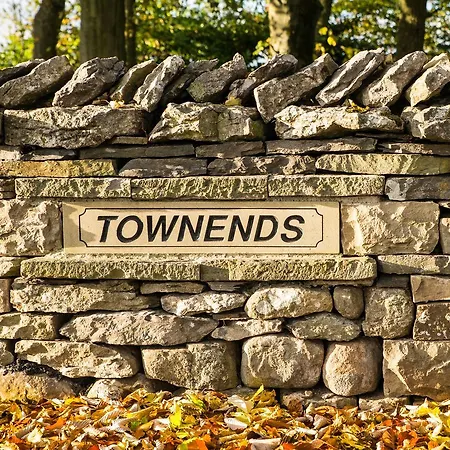 Bed & Breakfast At ,town Ends 4*